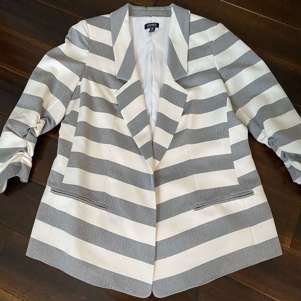 Jones New York Gray and White Striped Blazer